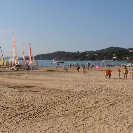 Apartment Climatise Avec Piscine Et Parking A - Fr-1-610-75 *