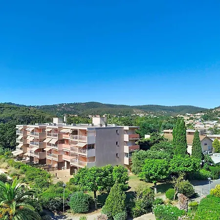 Climatise Avec Piscine Et Parking A - Fr-1-610-75 * Bormes-les-Mimosas